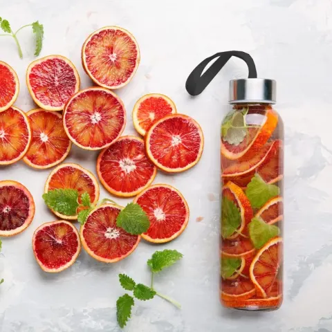 MTR-0213 Cam Cam Matara (Siyah Kılıflı) / 500 ml – Cam Ürünleri
